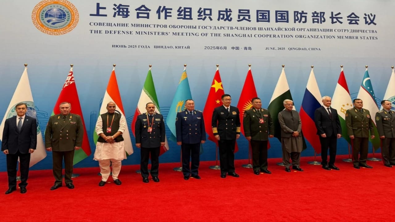 Minister Rajnath Singh: చైనాలో పాకిస్తాన్ ను ఏకిపారేసిన రాజ్ నాథ్