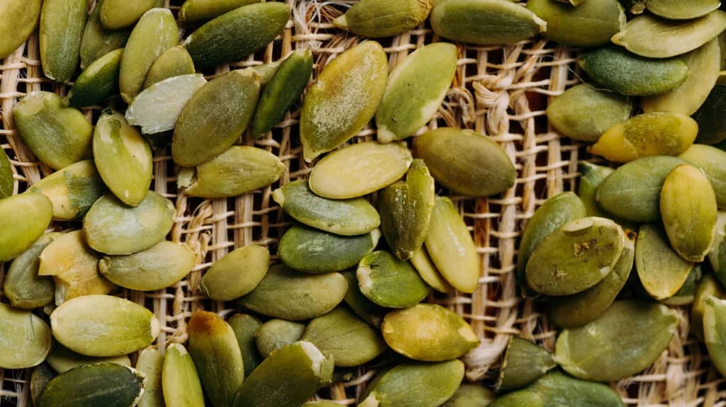 Pumpkin Seeds Health Benefits: షుగర్ నుండి గుండె జబ్బుల వరకు.. అన్నిటికీ ఈ గింజలే పరిష్కారం!