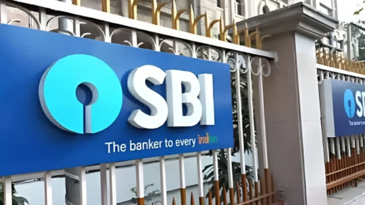 SBI 444 Days FD: అమృత్ వృష్టి అదుర్స్.. ఎస్బీఐలో ఈ స్పెషల్ స్కీమ్ మిస్ అవ్వకండి.. వడ్డీ రేట్లు చూస్తే షాకే..!