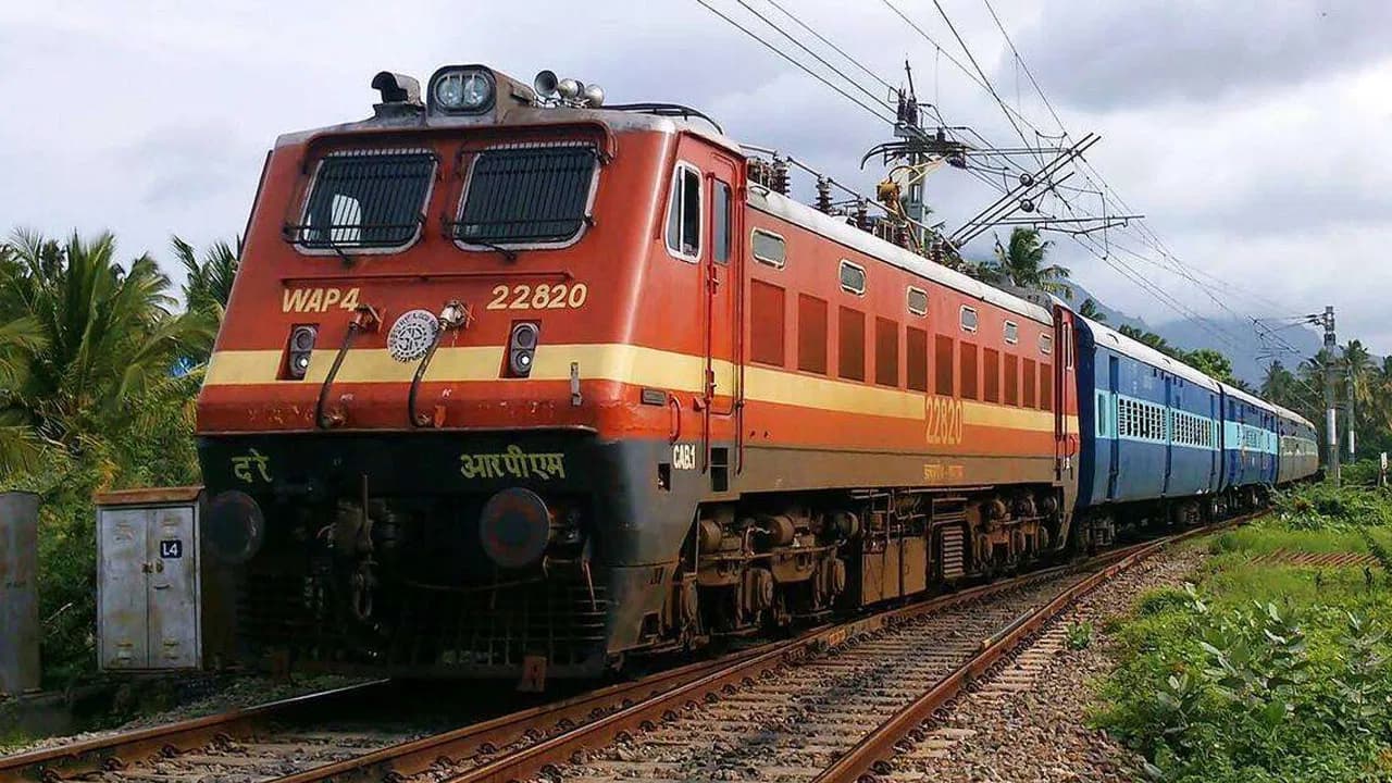 South Central Railway: ప్రయాణికులకు మరో గుడ్ న్యూస్.. సంక్రాంతికి 600 స్పెషల్ ట్రైన్స్!