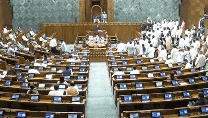 Parliament: ఉభయసభలు సోమవారానికి వాయిదా