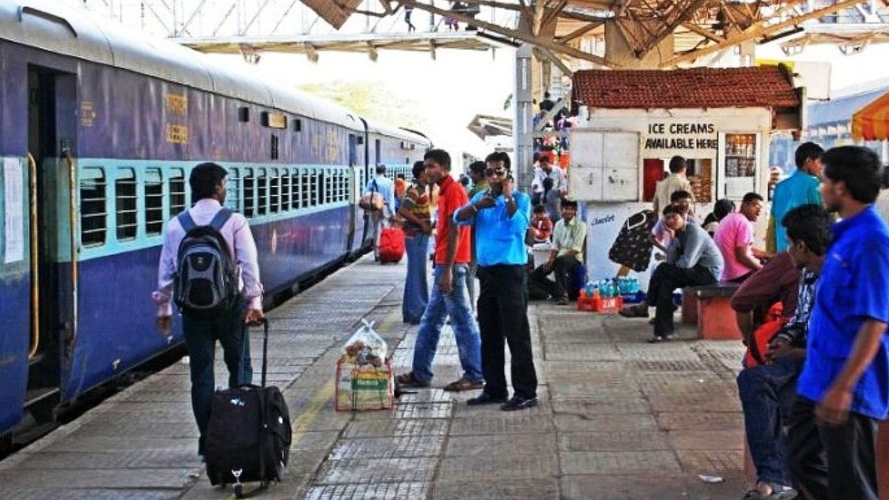 Railway Festival Discount: రిటర్న్ టిక్కెట్లపై 20% తగ్గింపును ప్రకటించిన రైల్వే